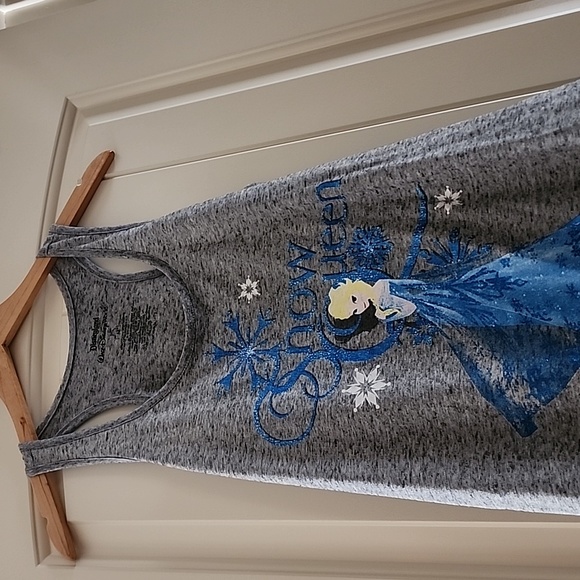 Elsa Tank 🔥 PRICE DROP 🔥 - Picture 2 of 2